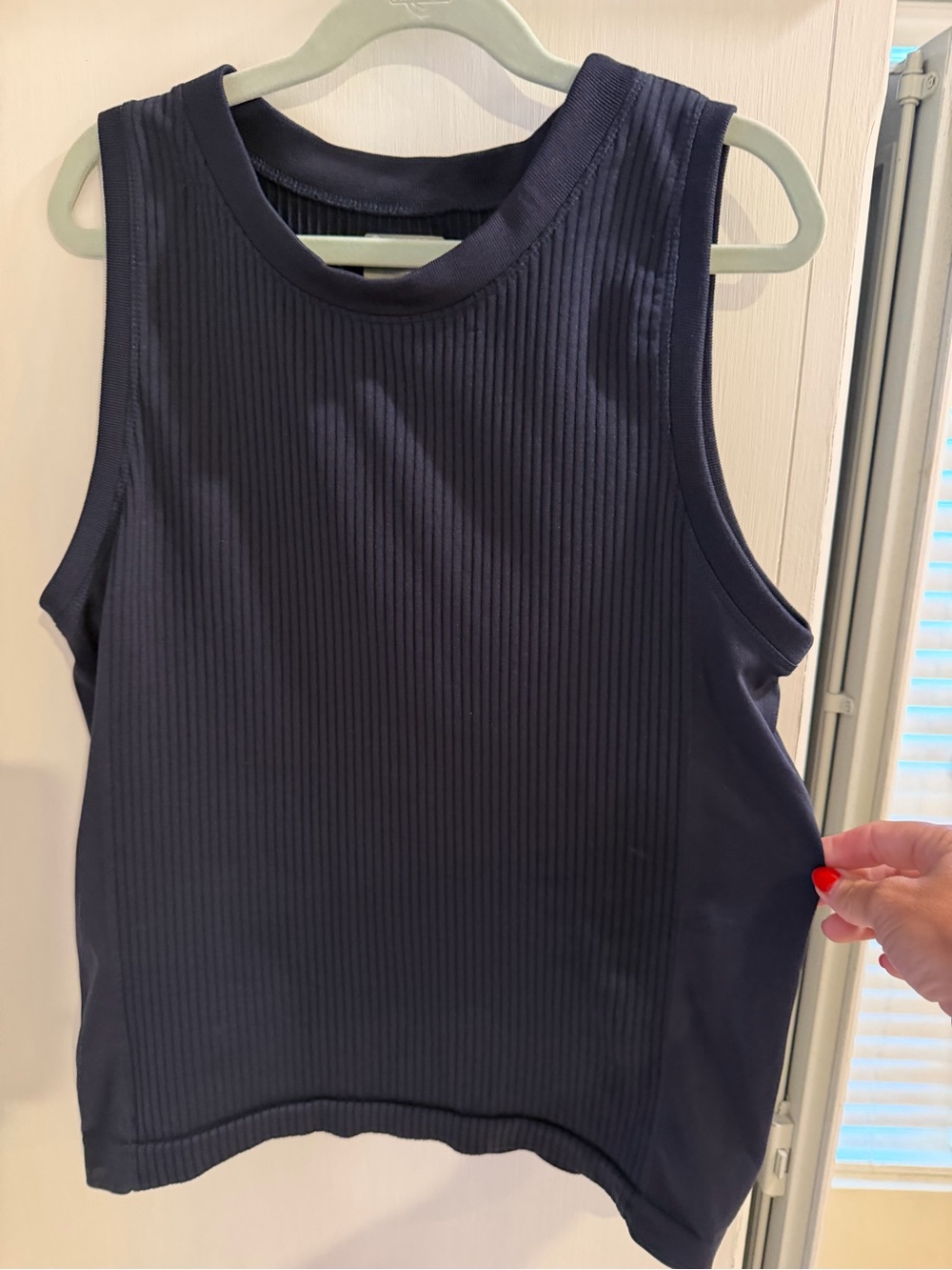 Athleta Tank top- ribbed! Dark navy/black. Size small.